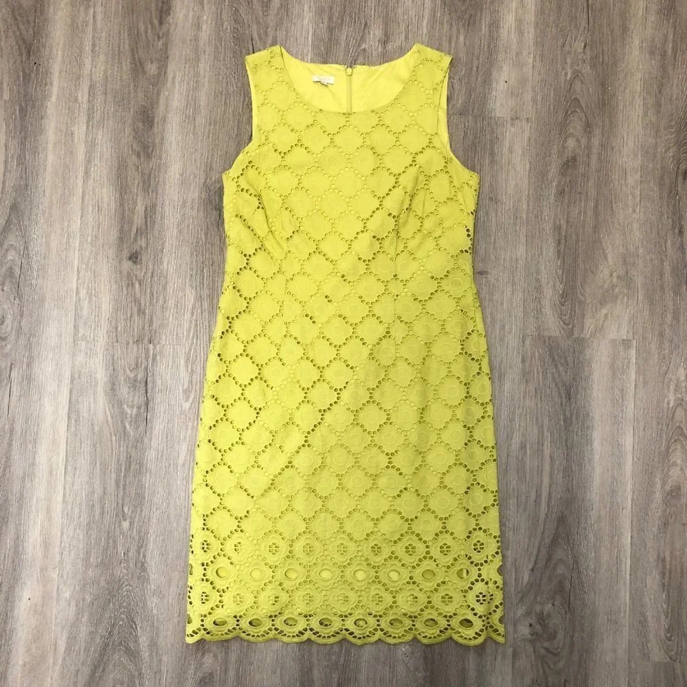 Talbots Size 6 Petite Eyelet Lace Dress Pale Lime Dress Scalloped Hem Tank Dress